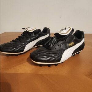 Puma King Top Soccer Cleats – Youth 4Y – New With Box